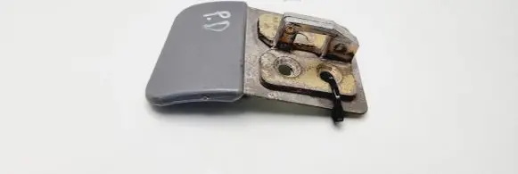 Volvo 340 - 360 Front door lock loop/hook striker 