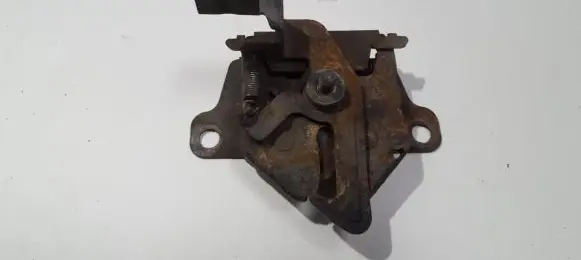 Mazda 121 Engine bonnet/hood lock/catch