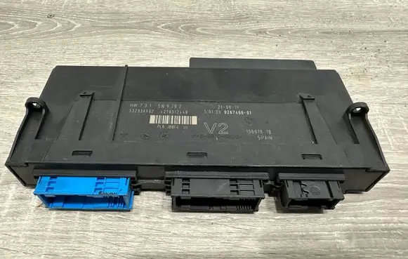 BMW 5 F10 F11 Comfort/convenience module 9267466 4276512449