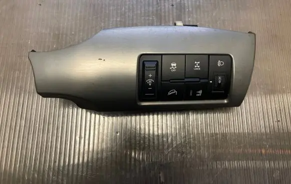 KIA Sorento A set of switches 847082P900