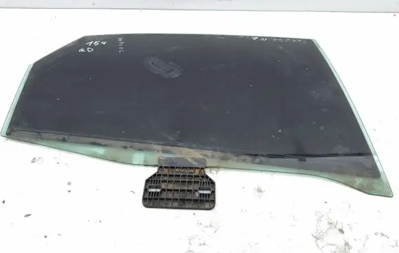 Audi A4 S4 B7 8E 8H Rear door window glass 8E0845255