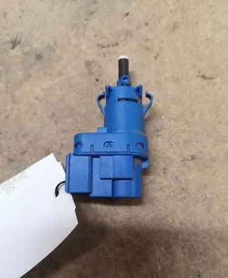 Mazda 3 I Brake pedal sensor switch BP4K