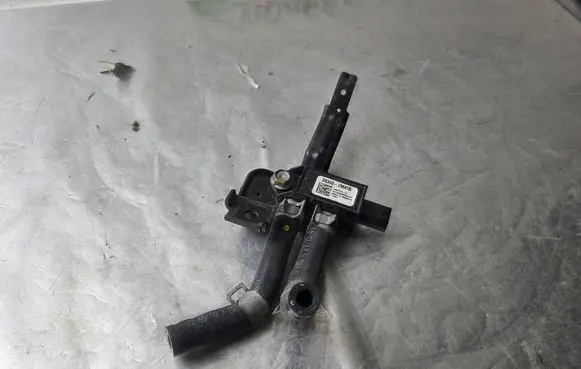 Hyundai i20 (BC3 BI3) Exhaust gas pressure sensor 393602M415 1MPP134 43106028947227