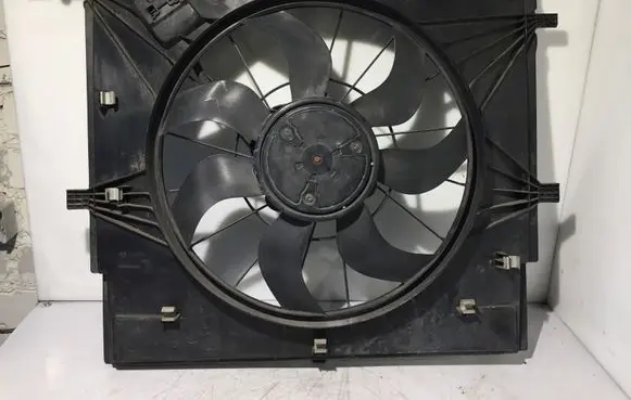 Electric radiator cooling fan