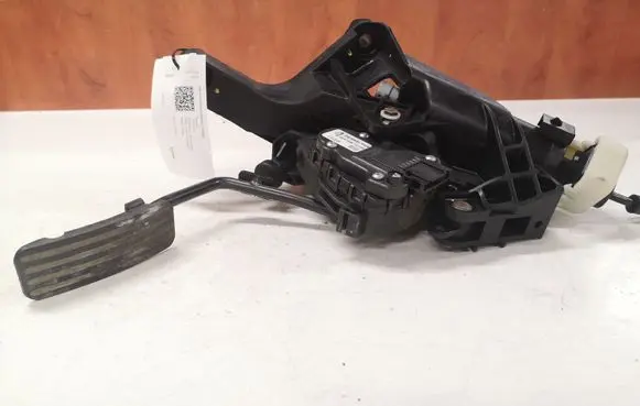 Jaguar S-Type Accelerator throttle pedal 4R839F836AA 6PV00873700