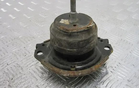 Jeep Grand Cherokee Engine mount vacuum valve 5212467AD