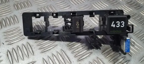 Volkswagen PASSAT B6 Fuse box set 1K2937503A