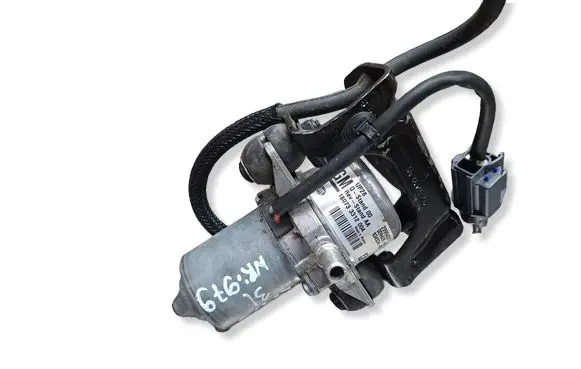 Opel Mokka X Vacuum pump S27635979 25954331