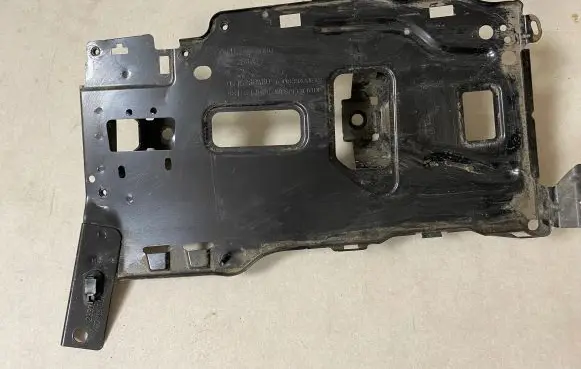 Peugeot Rifter Battery tray 9815288480 9815411580 8152885800