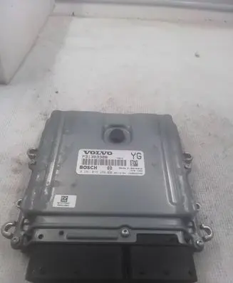 Volvo S60 Engine control unit/module P31303388 0281015286 1039S33755