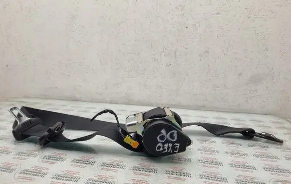 Seat Exeo (3R) Front seatbelt 3R1857706