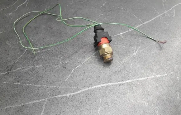Rover Land Rover Coolant temperature sensor 1741900