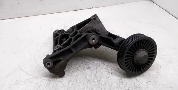 Opel Zafira A A/C compressor mount bracket 24459840