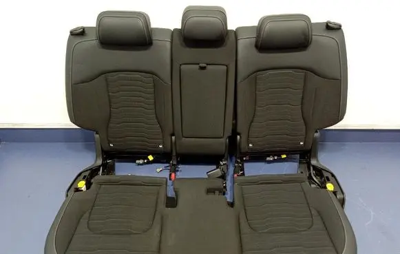 KIA Sportage Second row seats 