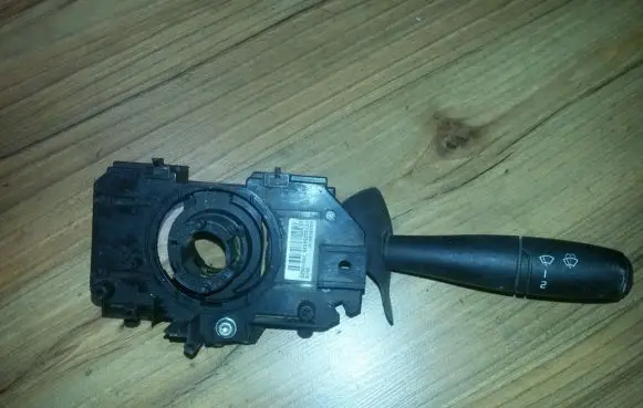 Renault Master II Wiper control stalk 7700354626