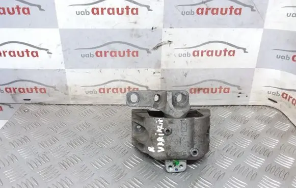 Volkswagen Golf IV Engine mount bracket 1J0199262BF