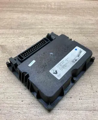 Renault Twingo I Engine control unit/module ECU 7700864145 S0239YP