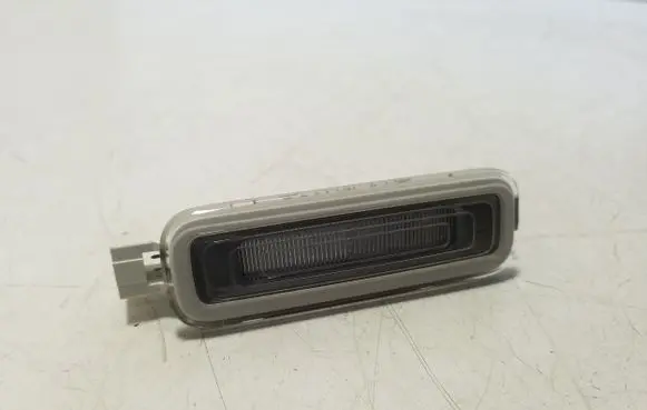 Audi A6 S6 C8 4K Front door interior light 4M0947105