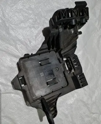 BMW 3 F30 F35 F31 Other engine bay part 12907604347 58650910