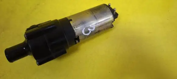 Mercedes-Benz E W124 Electric auxiliary coolant/water pump 0018351164