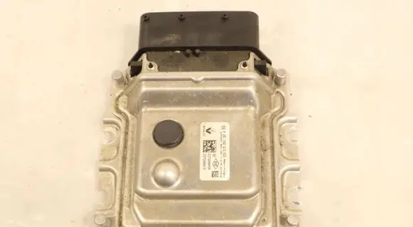 Renault Master III Engine control unit/module ECU 0281032615