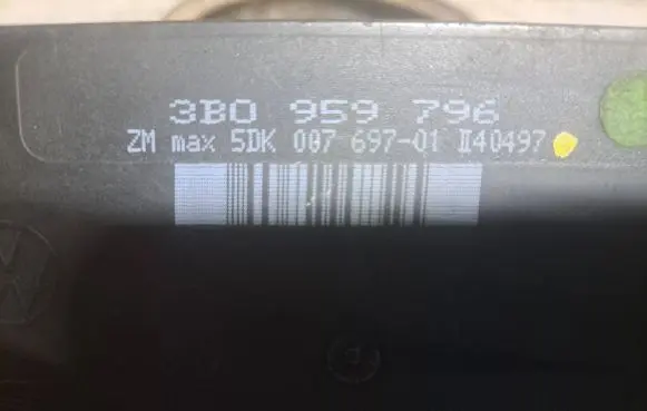Volkswagen Golf IV Comfort/convenience module 3B0959796 5DK00769701 T401927