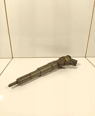 BMW 5 E60 E61 Fuel injector 0445110216 48702 7793836