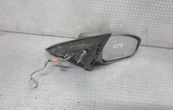 Nissan Maxima A34 Front door electric wing mirror