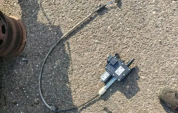 Peugeot 3008 I Hand brake/parking brake motor A2C53379975 088760899 20111122