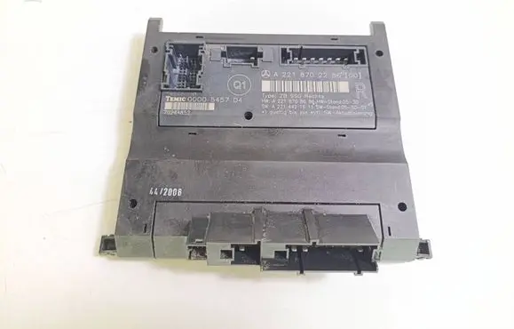 Mercedes-Benz S W221 Seat control module A2218702286 A2218708686 A2214421611