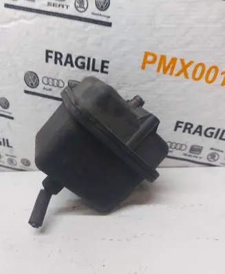 Volkswagen PASSAT B6 Vacuum air tank 03G129808