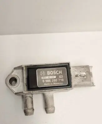 Renault Trafic III (X82) Exhaust gas pressure sensor 0986280719