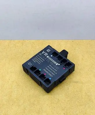 Mercedes-Benz C W204 Door control unit/module A2129004502 A2128203826 A2129028101