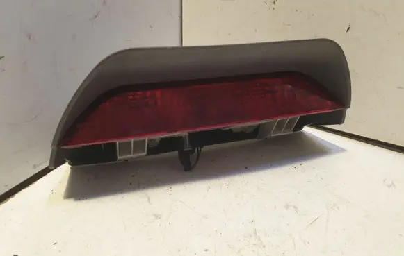Hyundai Getz Third/center stoplight 92750100