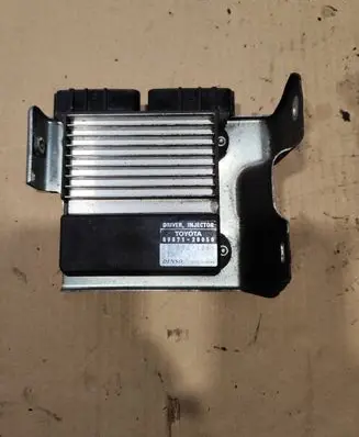 Toyota Land Cruiser (J120) Fuel injection control unit/module 8987120050 1310001261