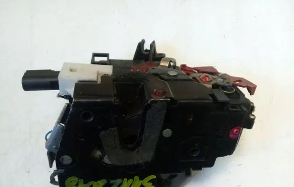 Volkswagen Phaeton Front door lock NE58847
