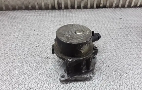 Renault Scenic II - Grand scenic II Vacuum pump 006730300