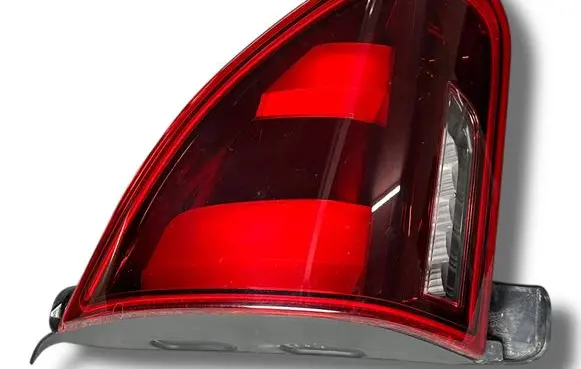 Peugeot 308 Spotlight T795 9814758480