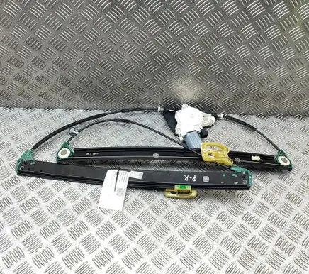 Volkswagen Touareg III Front door electric window regulator 760837461D 4K0959801