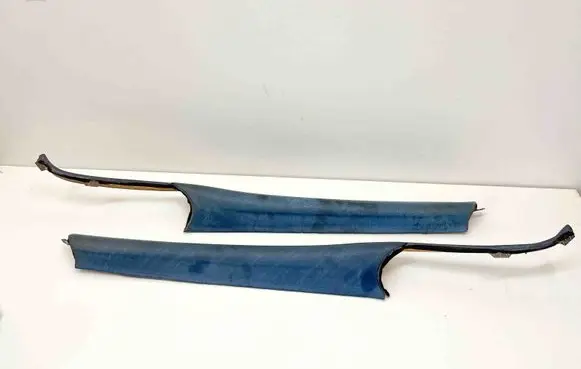 Mercedes-Benz SLC C107 Other sill/pillar trim element A1076700851 A1076700751