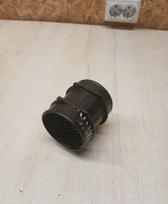 Opel Vectra B Mass air flow meter 5WK9606Z