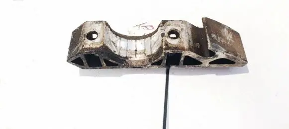 Audi Q7 4L Sway bar bush bracket, front 7l0411063b