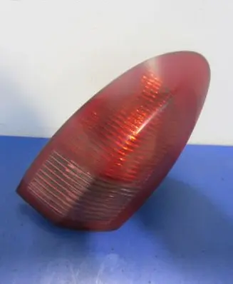 Alfa Romeo 147 Rear/tail lights 46556349