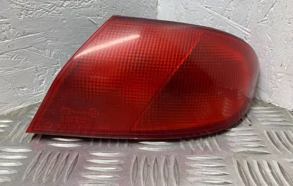 Alfa Romeo 166 Rear/tail lights 53940