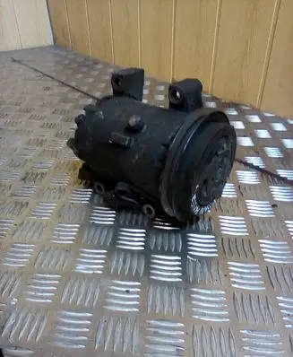 Nissan Almera Tino Air conditioning (A/C) compressor (pump) 92600BN301 EA05145010