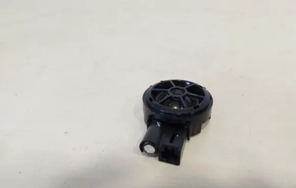 Audi A8 S8 D4 4H Front door high frequency speaker 4H0035399C