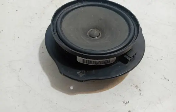 Mercedes-Benz C W204 Front door speaker A2049062401 970498101
