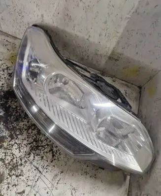 Citroen C5 Headlight/headlamp 9672694080