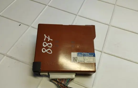 Lexus IS 220D-250-350 Air conditioning/heating control unit 8865053072