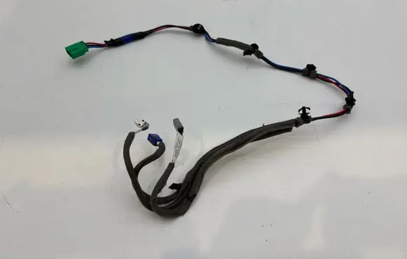 KIA Ceed Sound system wiring loom 96220J7300